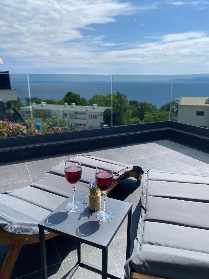 Sea View Deluxe Apartment Rijeka Bagian luar foto